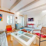 Feriehus Awesome Home In Saint-Denis-D'Oleron With Wifi Saint-Denis-dʼOléron