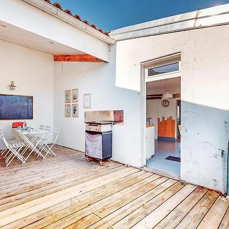 Hébergement de vacances Awesome Home In Saint-Denis-D'Oleron With Wifi